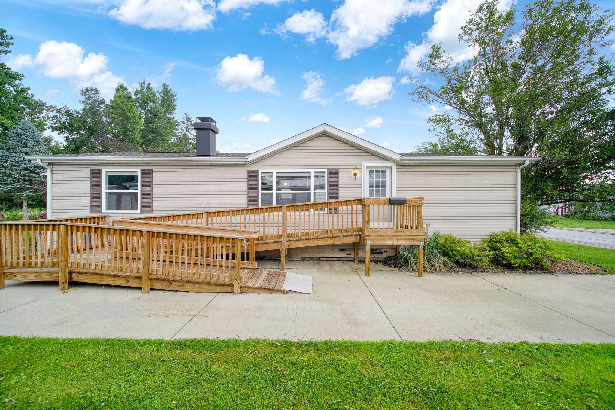 817 Savannah River Drive