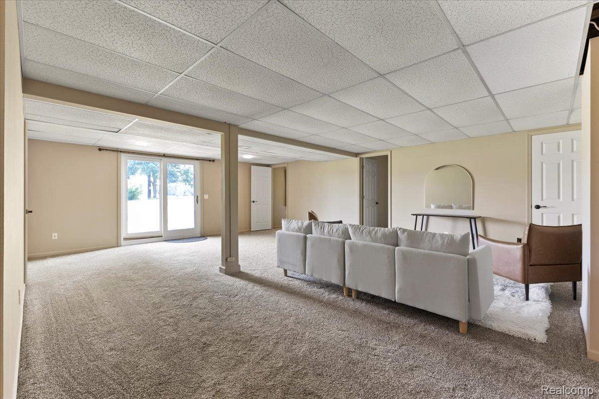 Brandon Charter Township, Michigan 48462, United States, 3 Bedrooms Bedrooms, ,3 BathroomsBathrooms,Residential,Active,160376