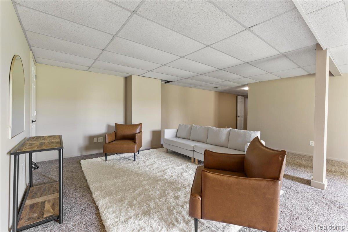 Brandon Charter Township, Michigan 48462, United States, 3 Bedrooms Bedrooms, ,3 BathroomsBathrooms,Residential,Active,160376