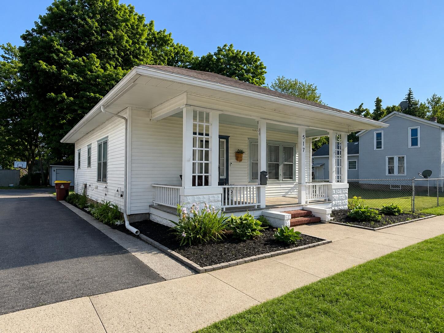 517 W Hanover Street