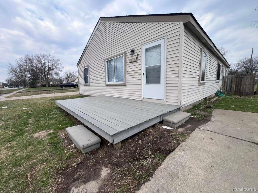 15163 Beech Daly Road