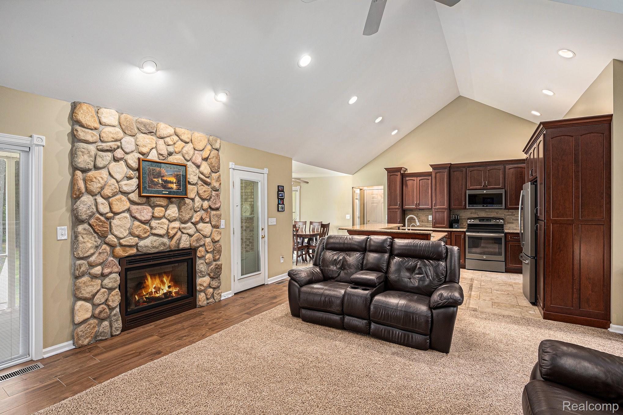 Arcadia Township, Michigan 48444, United States, 3 Bedrooms Bedrooms, ,3 BathroomsBathrooms,Residential,Pending,145703