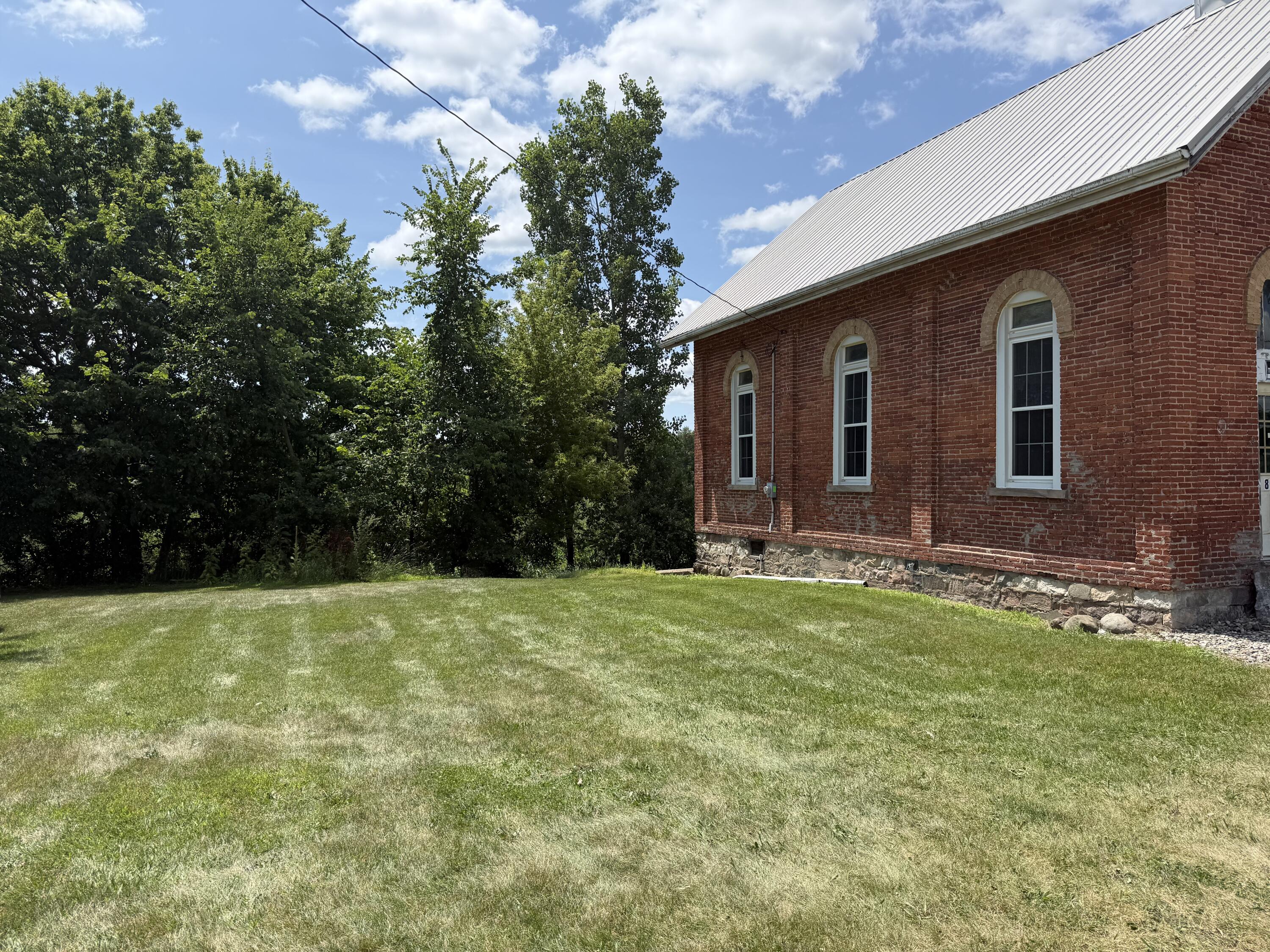 801 E Chicago Road