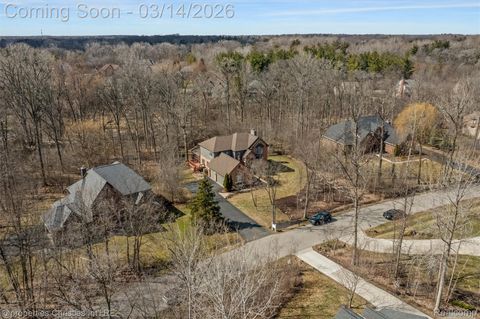 Tiny photo for 30485 Helmandale Drive, Franklin Village, MI 48025 (MLS # 20251060071)