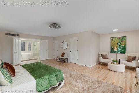 Tiny photo for 30485 Helmandale Drive, Franklin Village, MI 48025 (MLS # 20251060071)