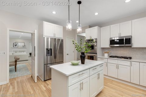 Tiny photo for 30485 Helmandale Drive, Franklin Village, MI 48025 (MLS # 20251060071)