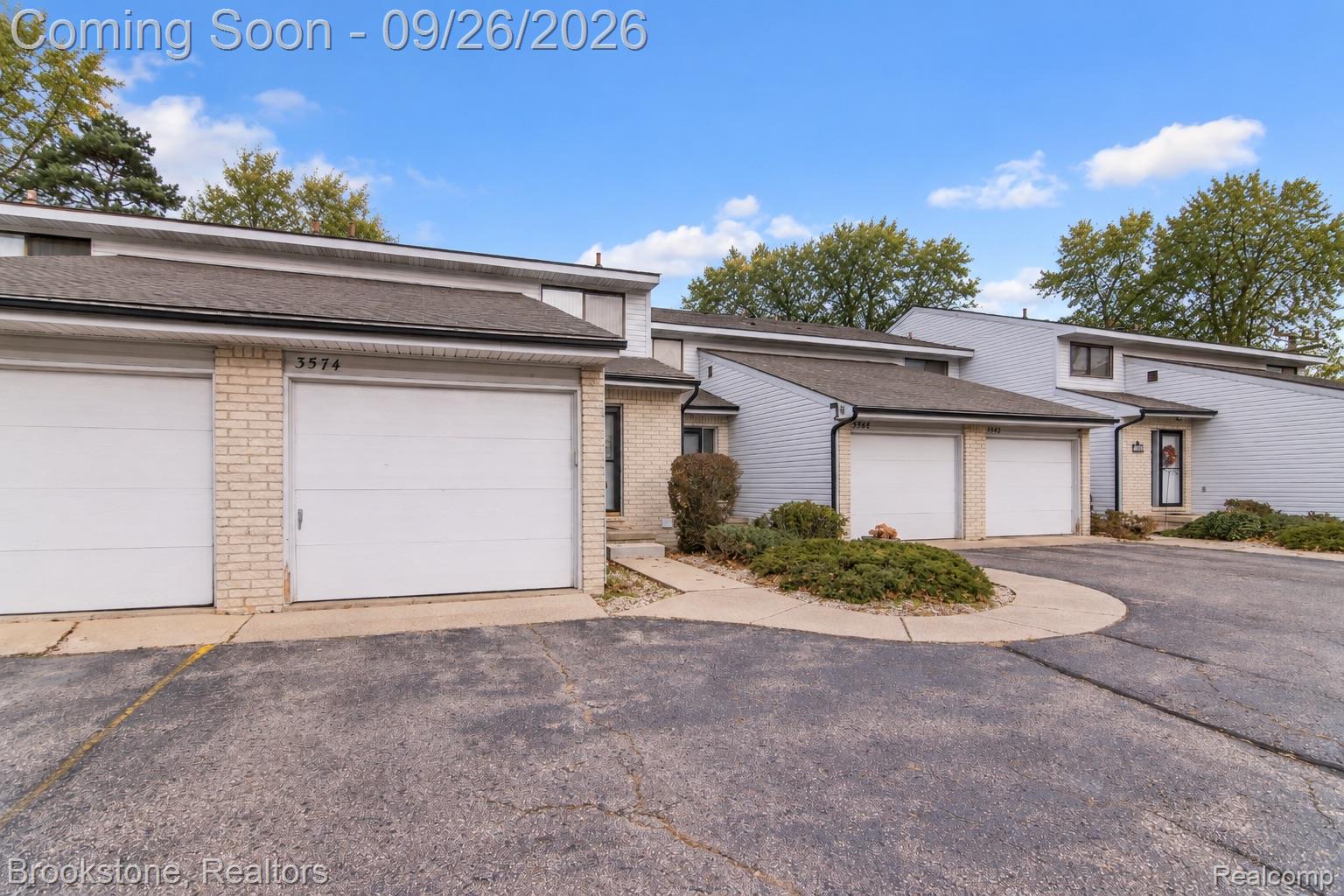 3574 W. Walton W. Walton Boulevard N 2
