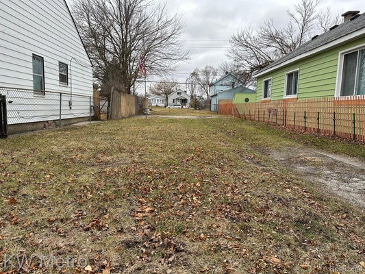 89 W HAYES AVE, HAZEL PARK, MI 48030 - Image 6128343d0bfec26e14ecc74eae3d5382/250978411