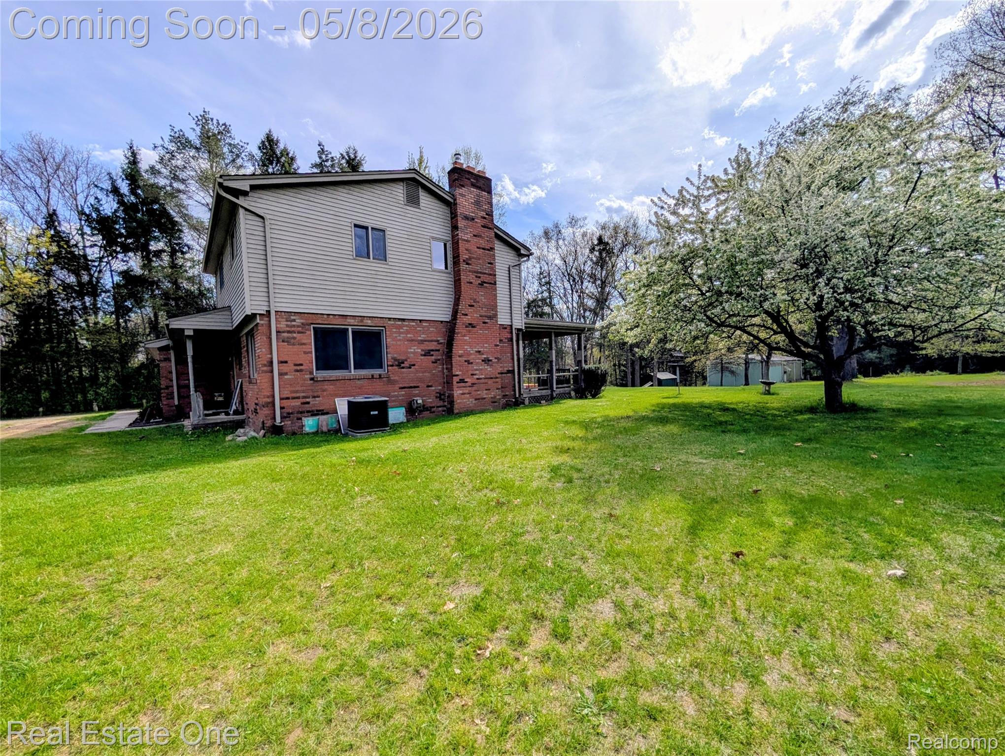 980 OXBOW LAKE Road