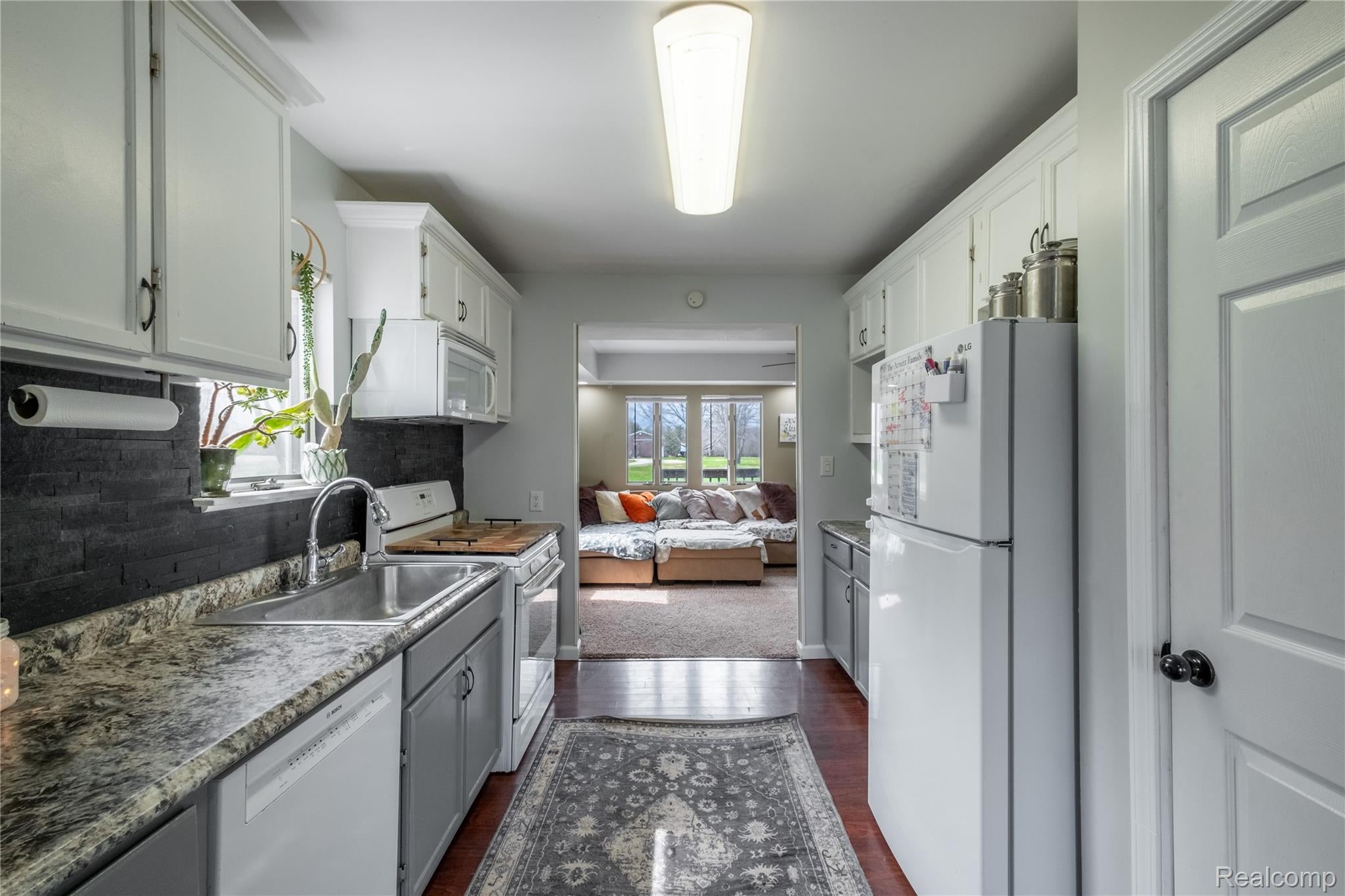 3253 S Vassar Road