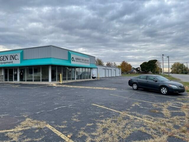 1126 E Napier Avenue