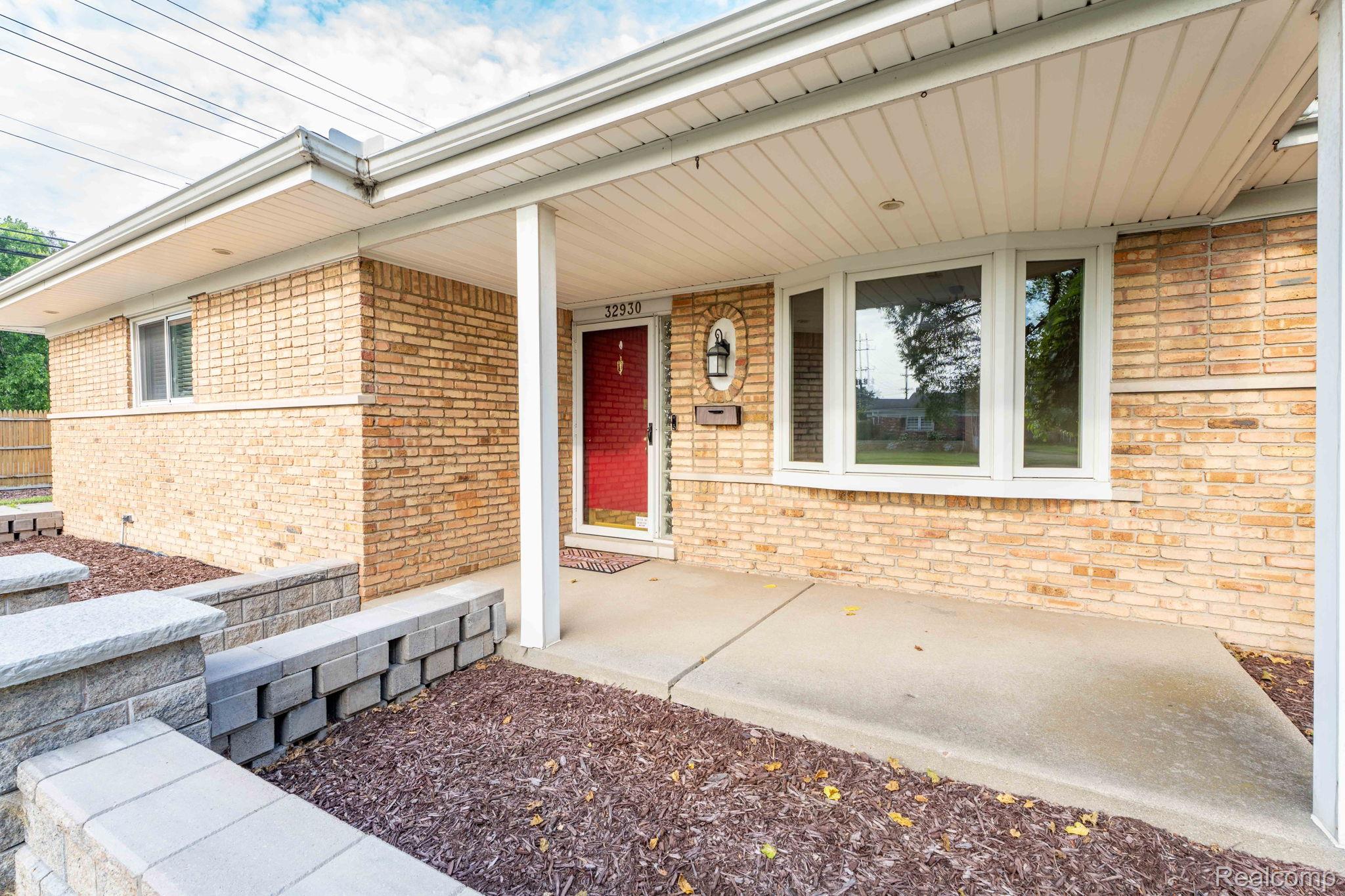 32930 Coventry Place