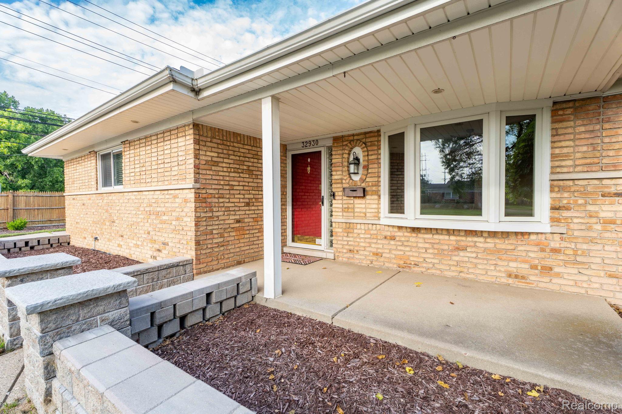 32930 Coventry Place