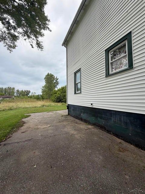 Tiny photo for 3139 Janes Road, Buena Vista Charter Township, MI 48601 (MLS # 61050220244)