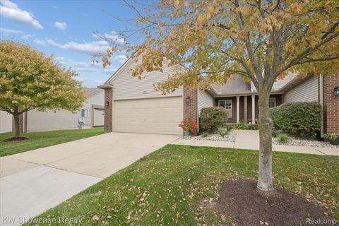 135 Newberry Lane Howell City MI 48843