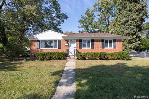 35008 Richard Street Wayne City MI 48184