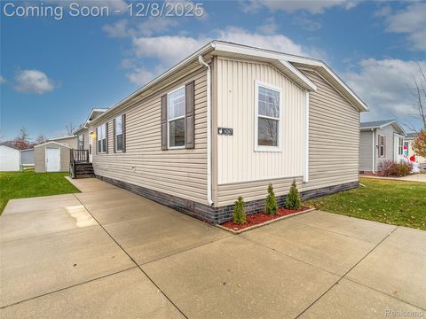 6267 Imperial Dr. Tyrone Township MI 48430