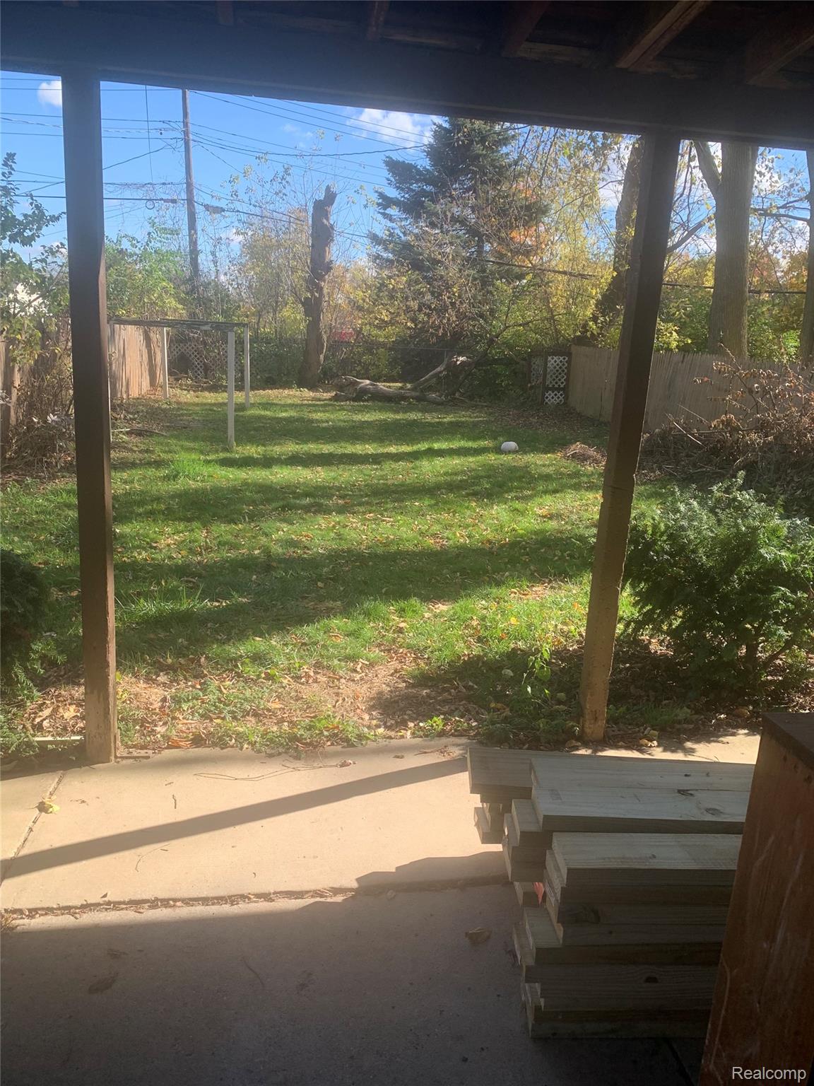 2313 S Rundle Avenue