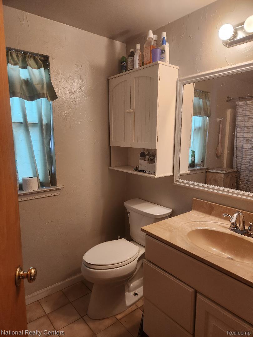 8204 Flamingo Street