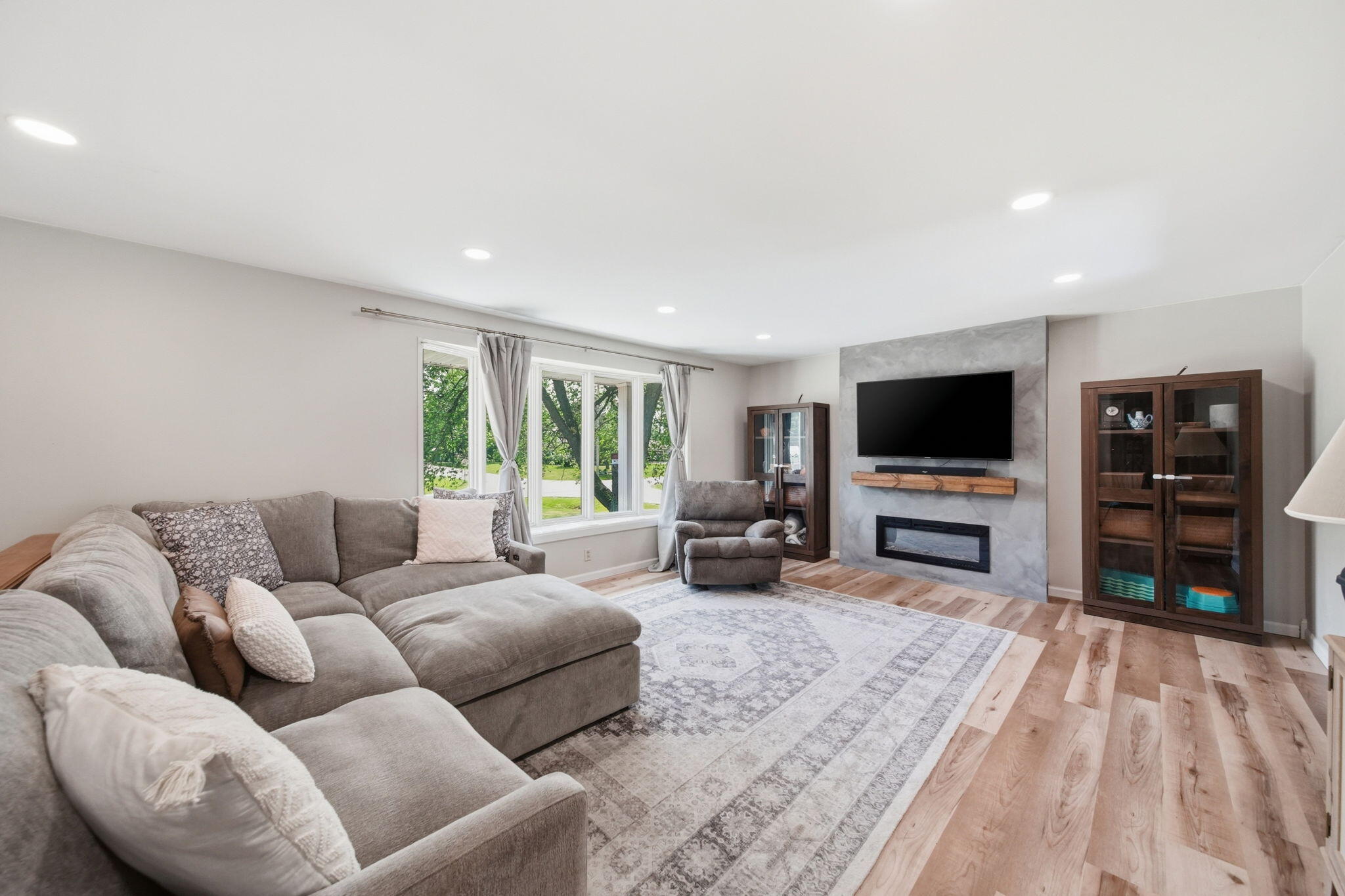 3128 Fawn Lane