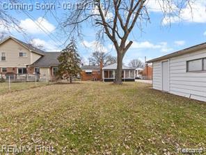 22600 Edgewater Street