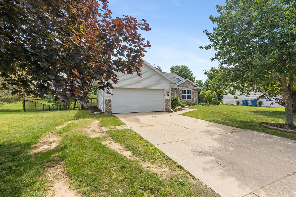 187 Riverwood Drive