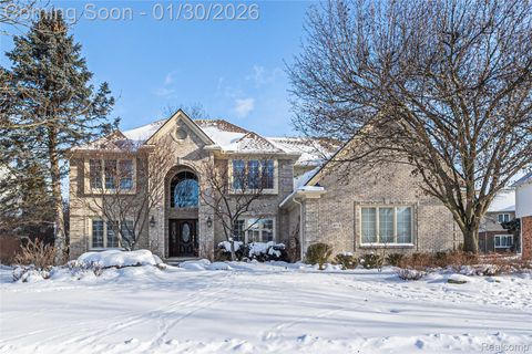 3716 Sleepy Fox Drive Rochester Hills City MI 48309