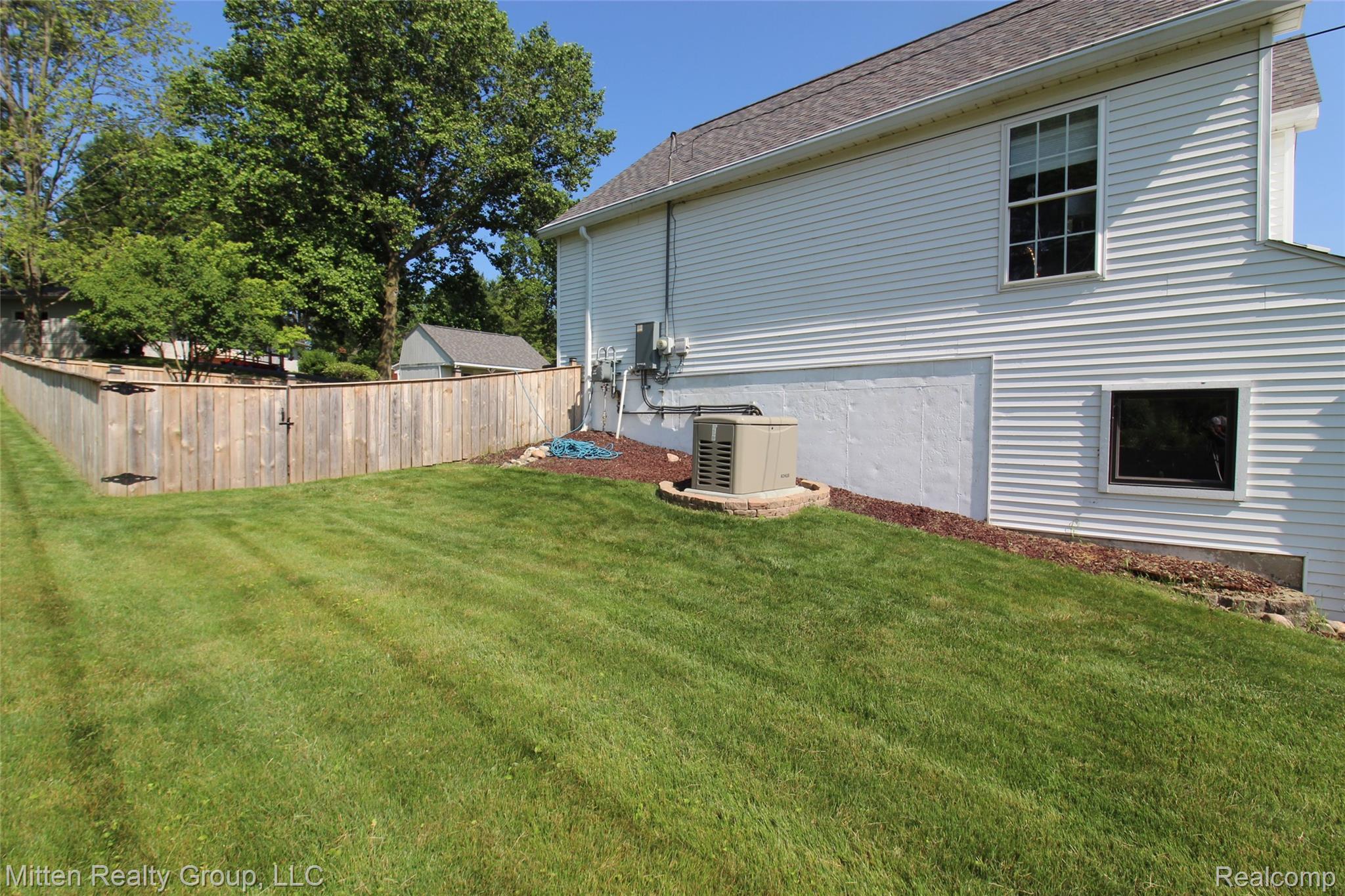 11220 Silver Drive