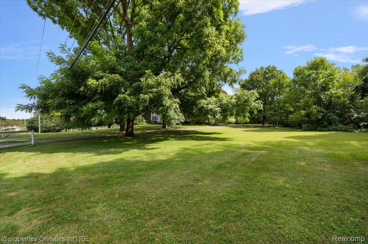 47133 W 9 Mile Road