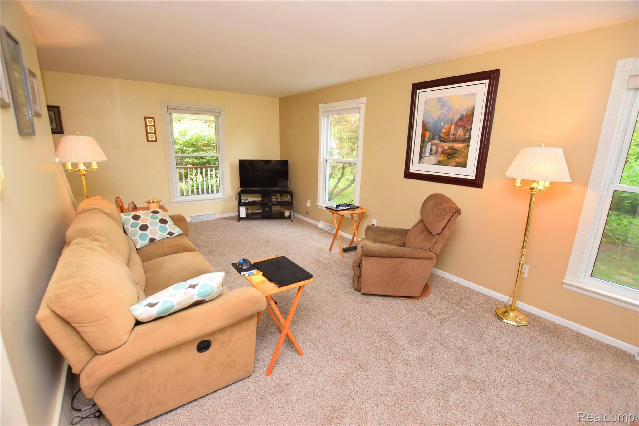 5483 Ameno Lane