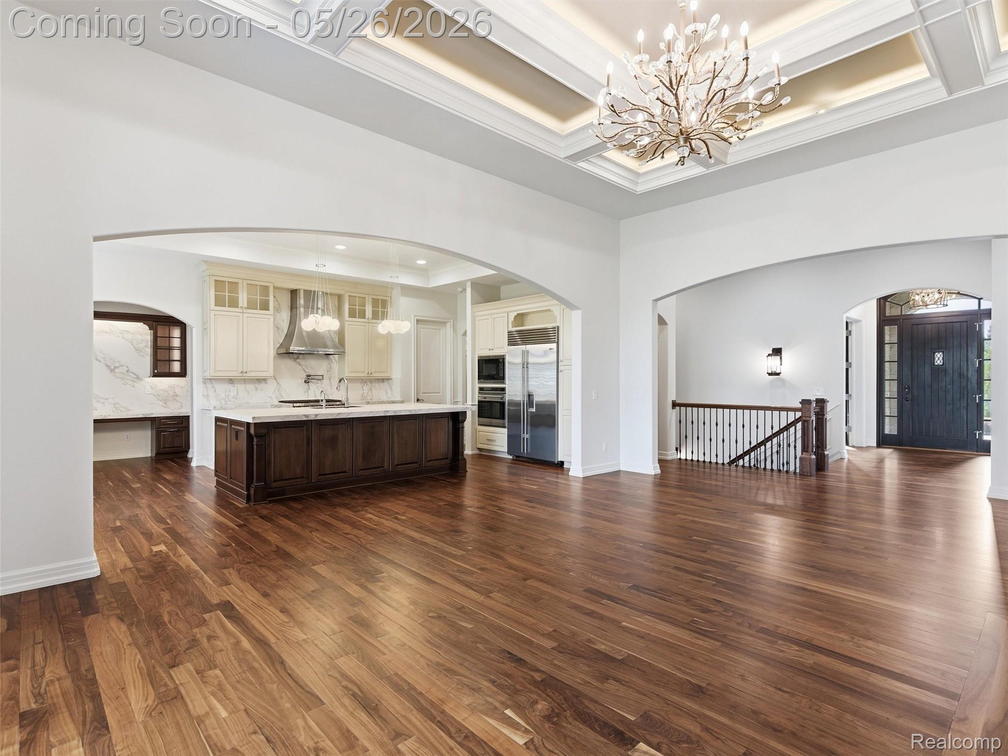 2475 Creekside Court