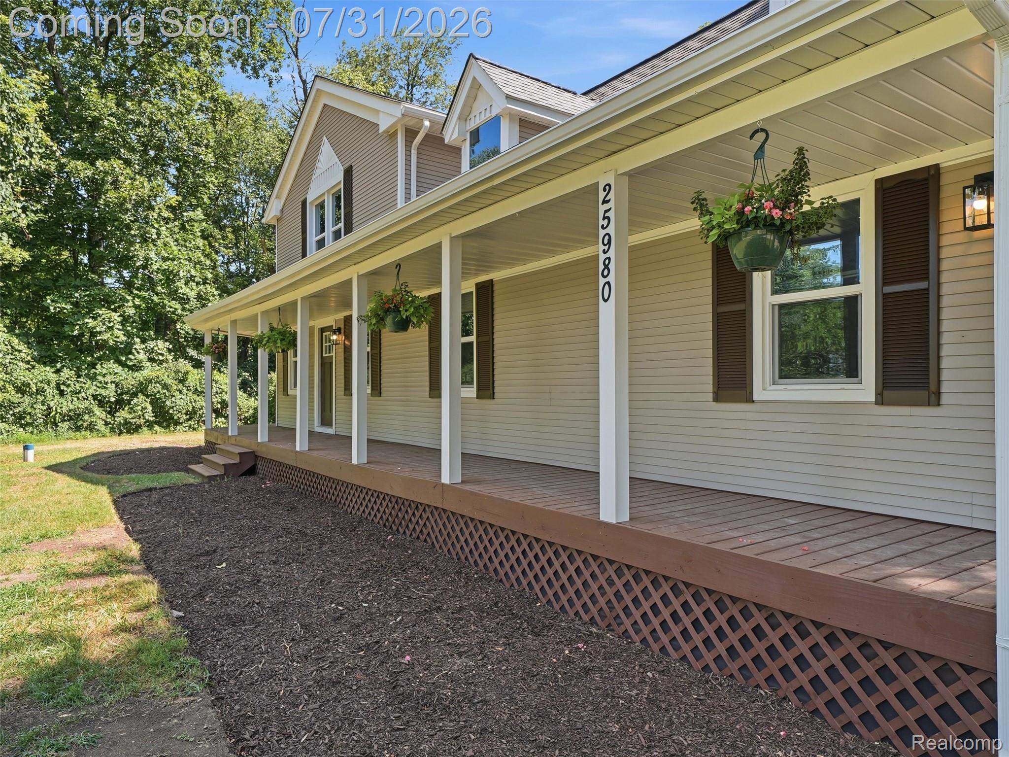25980 Lyman Lane