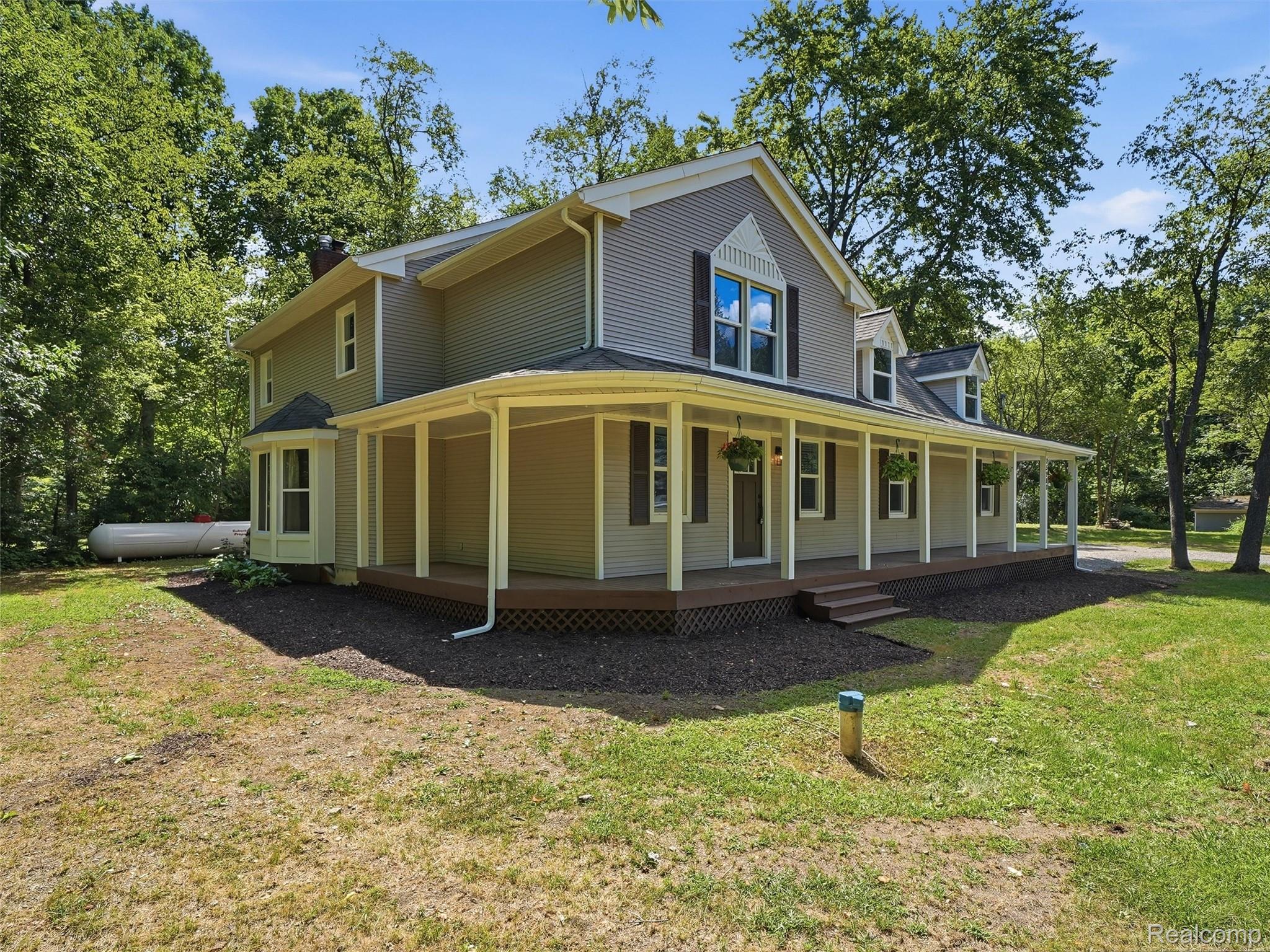 25980 Lyman Lane