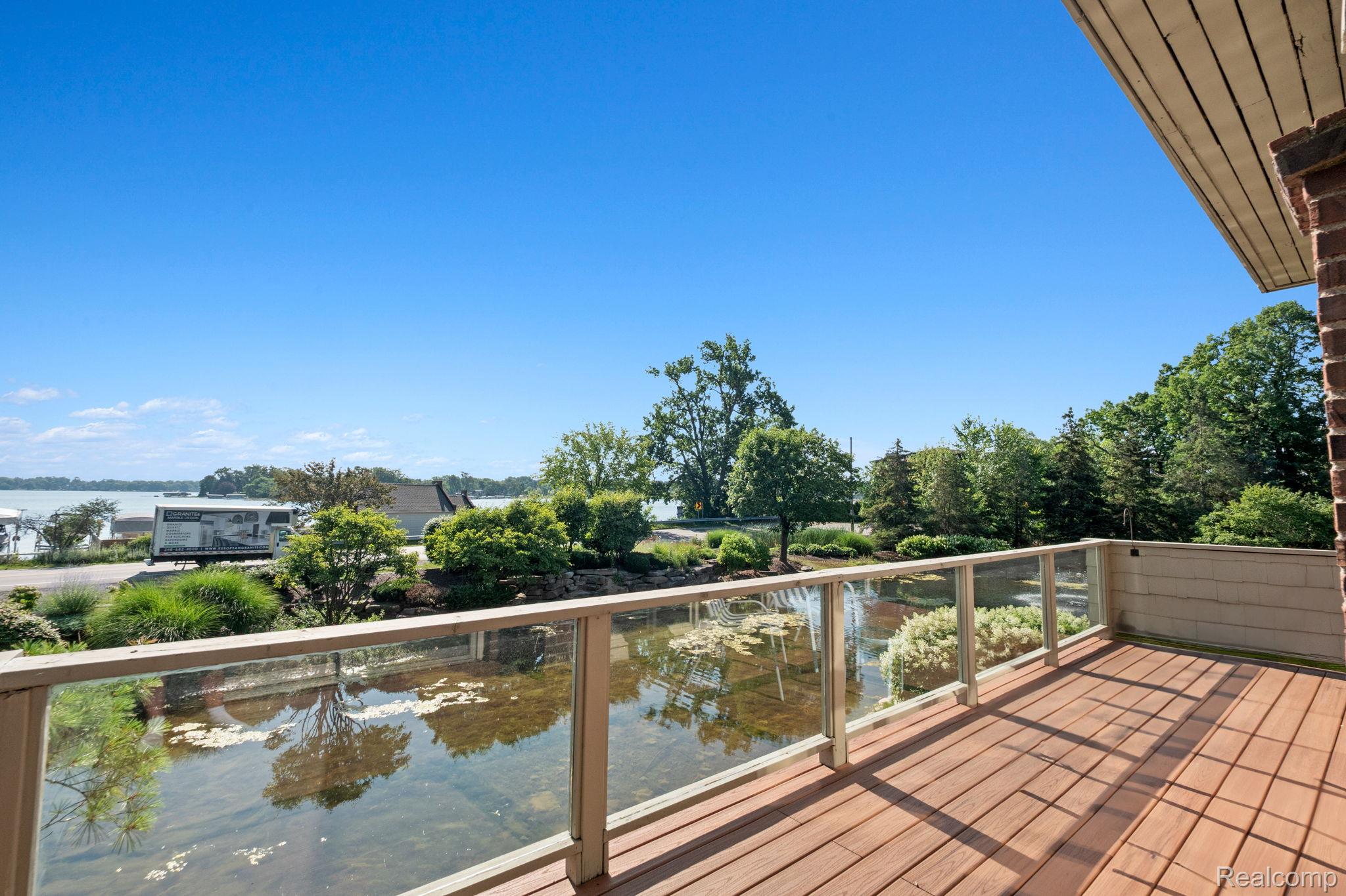 3782 PINE LAKE KNOLL Drive