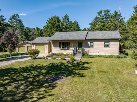 Photo for 1178 E Hughes Lake Road