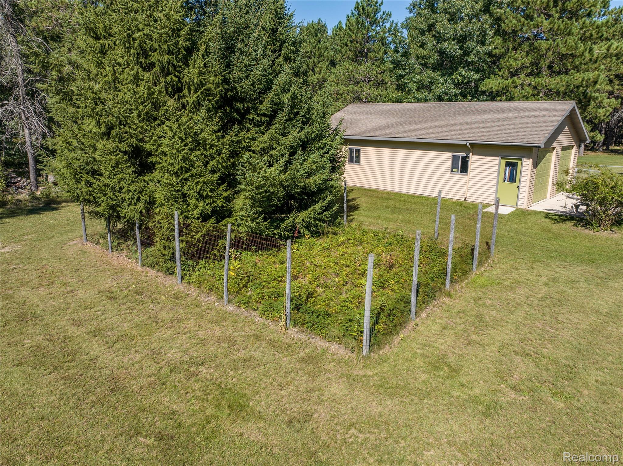 1178 E Hughes Lake Road