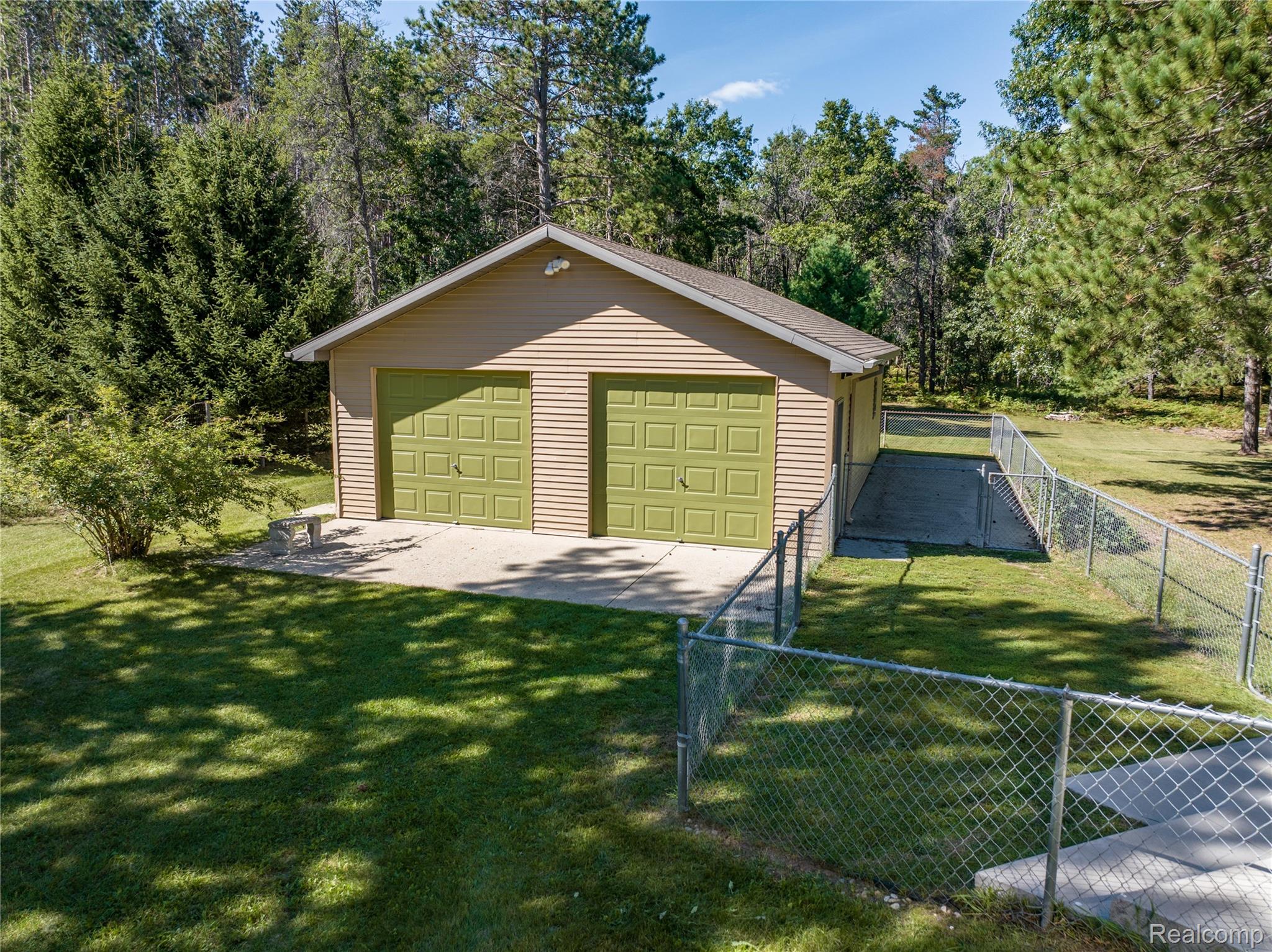 1178 E Hughes Lake Road