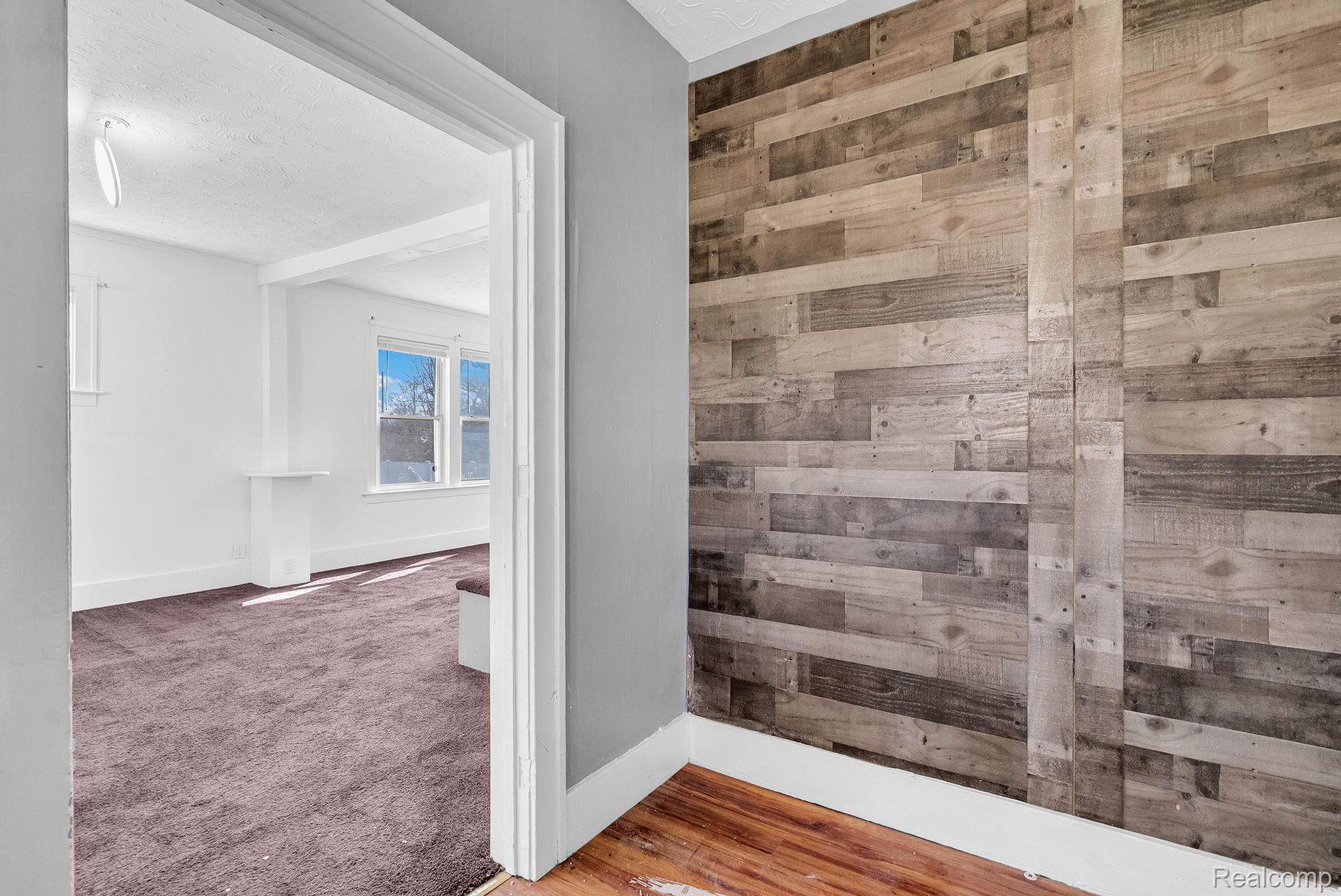 5573 Montclair Street