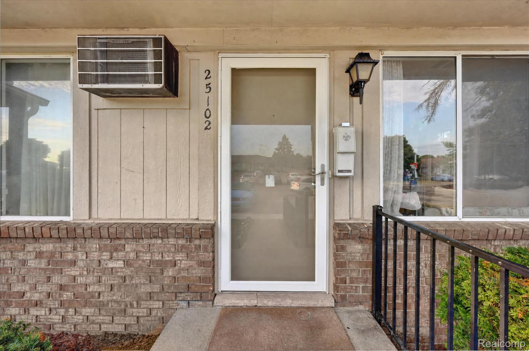 25102 Franklin Terrace 8
