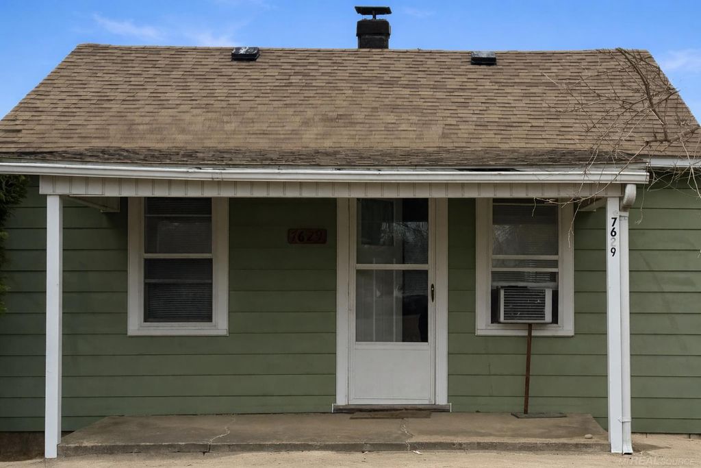 Photo of 7629 Schroeder Avenue, Worth Township, MI 48450 (MLS # 58050202462)