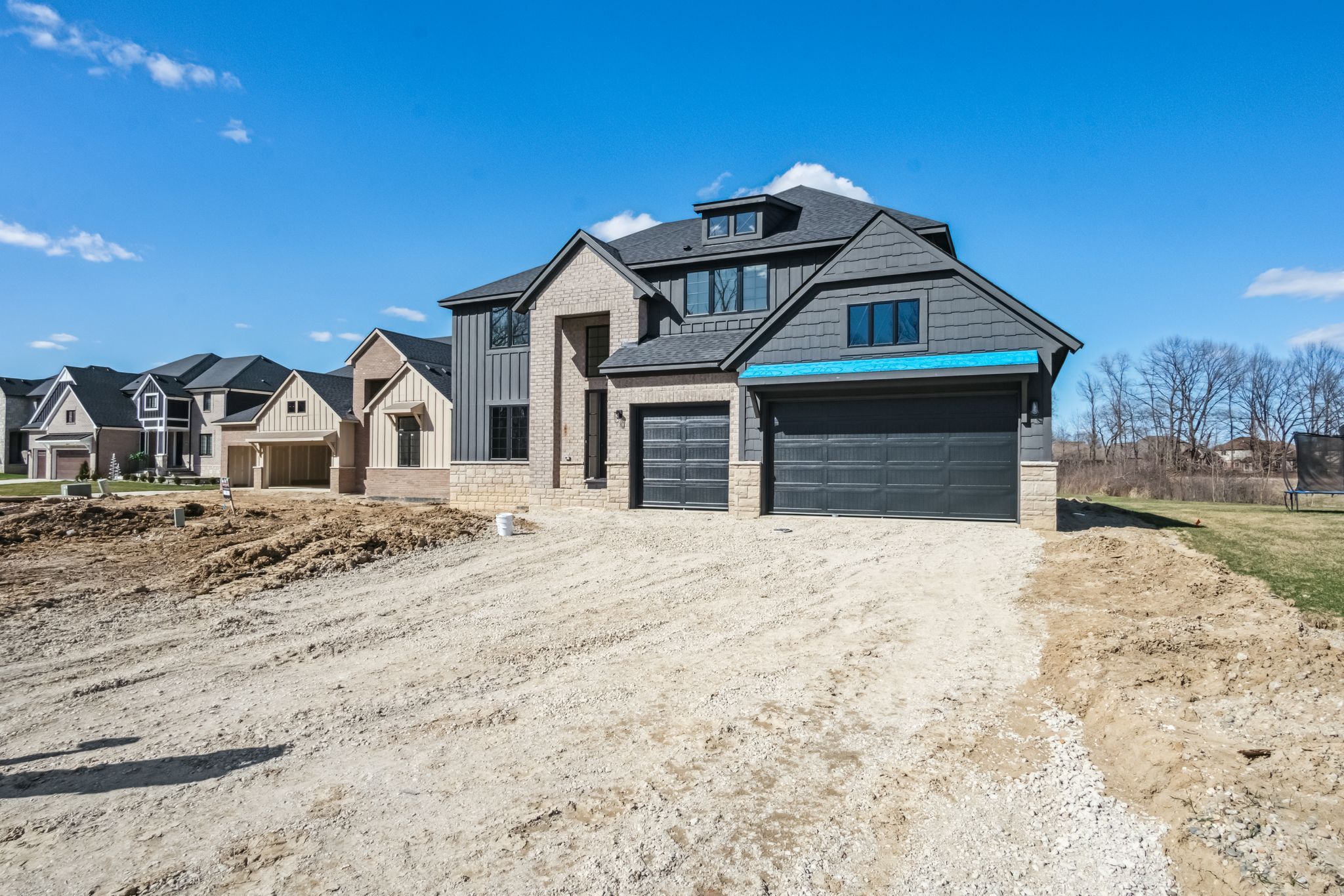45046 TWIN RIVER Drive