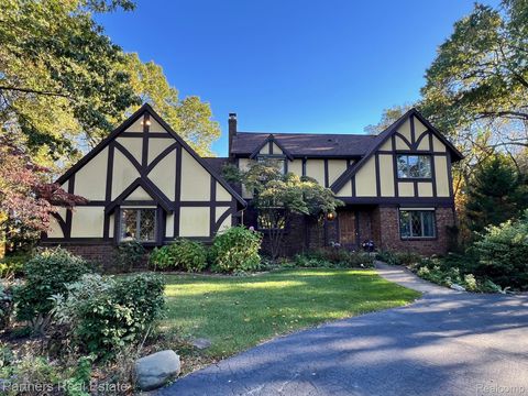 5618 Mountain Road Genoa Township MI 48116