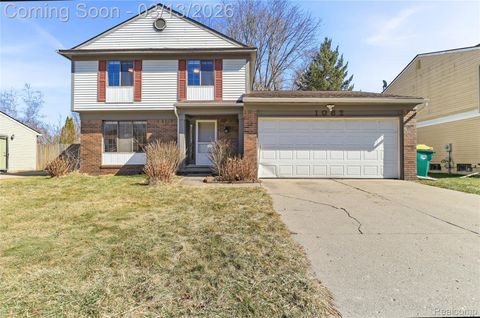 1082 Rue Deauville Boulevard Ypsilanti Charter Township MI 48198