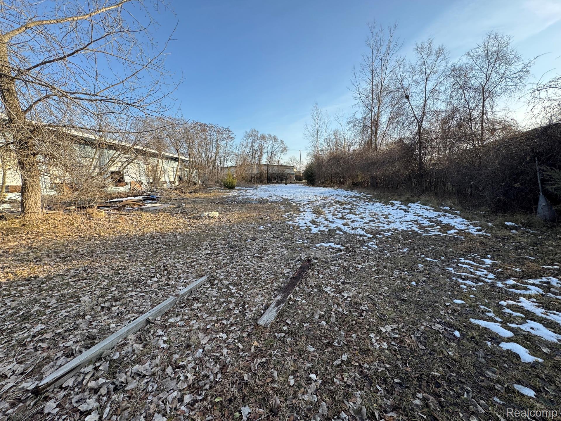 1221 N Niagara Street