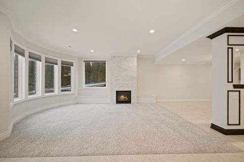 listing image 79