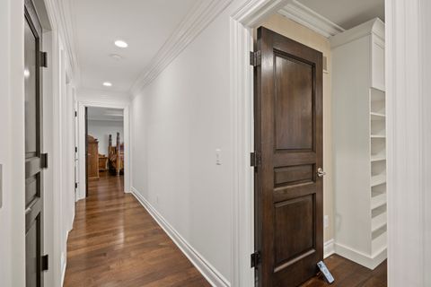 listing image 50