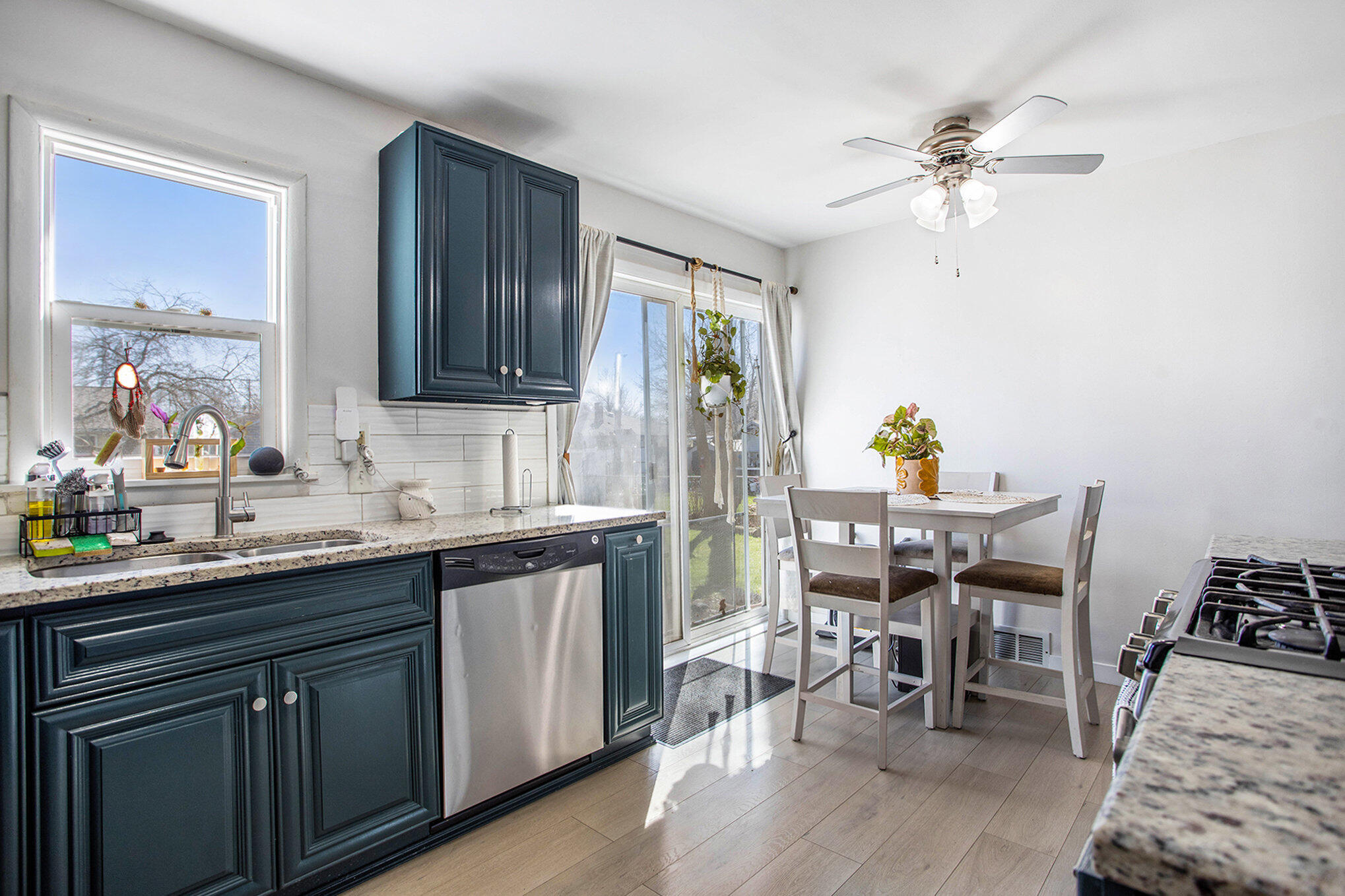 KalamazooCharterTownship_Kalamazoo, Michigan 49048, United States, 2 Bedrooms Bedrooms, ,1 BathroomBathrooms,Residential,Pending,99419