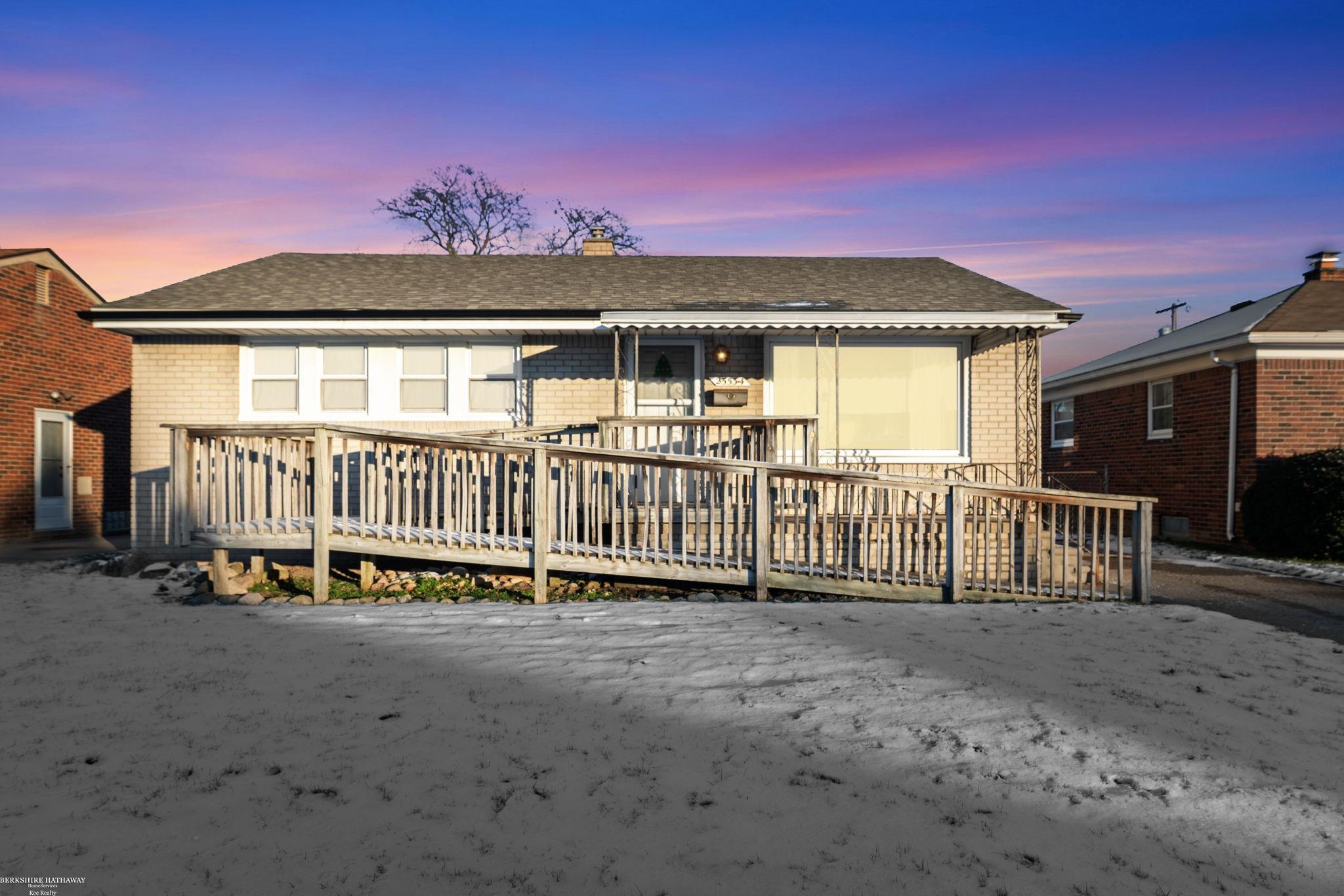 25534 Normandy Street