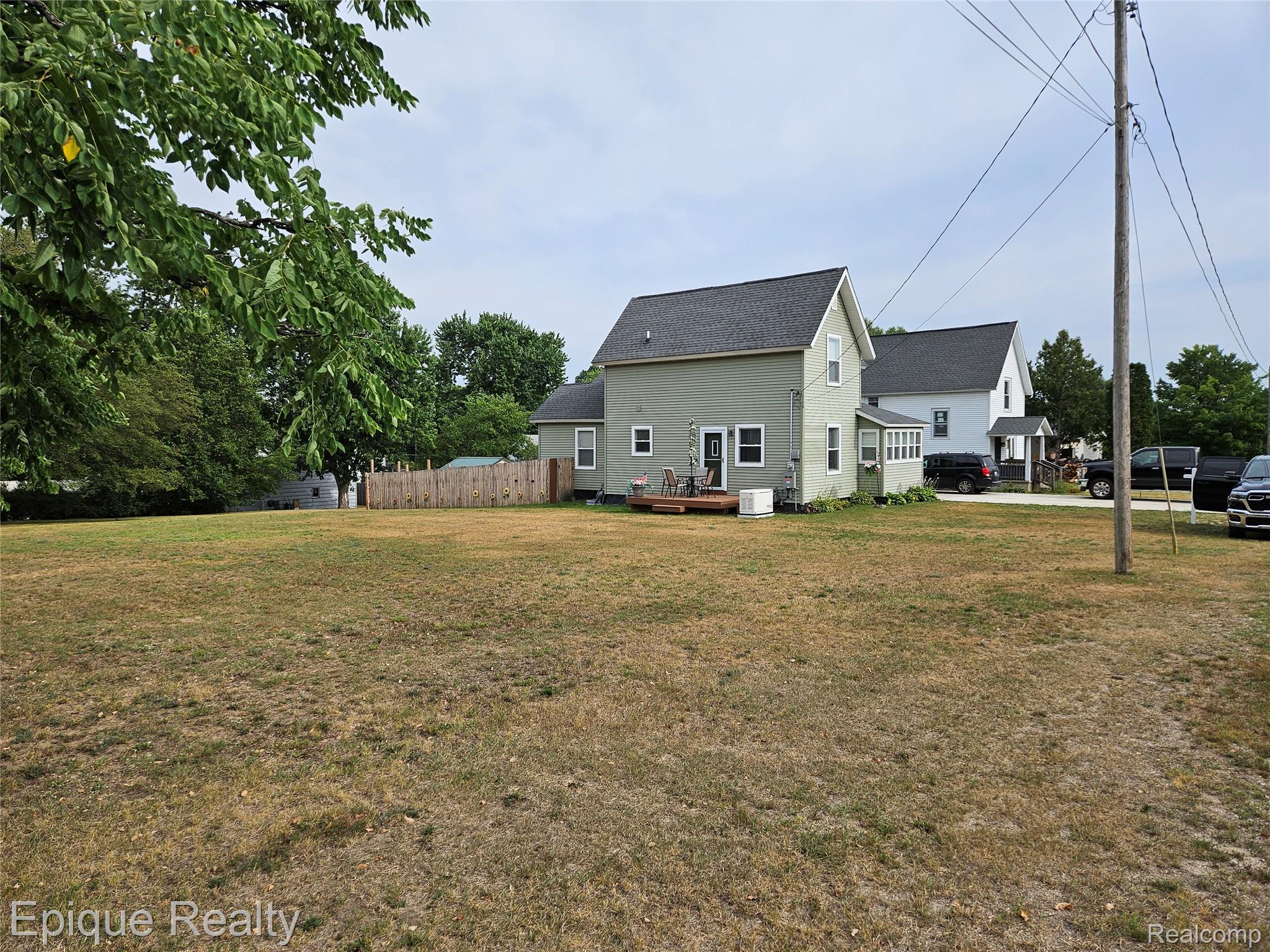 616 Crawford Street