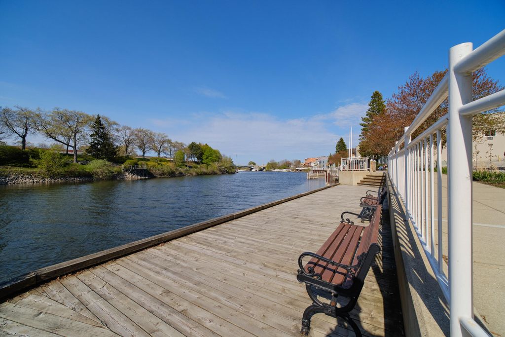 listing image 64